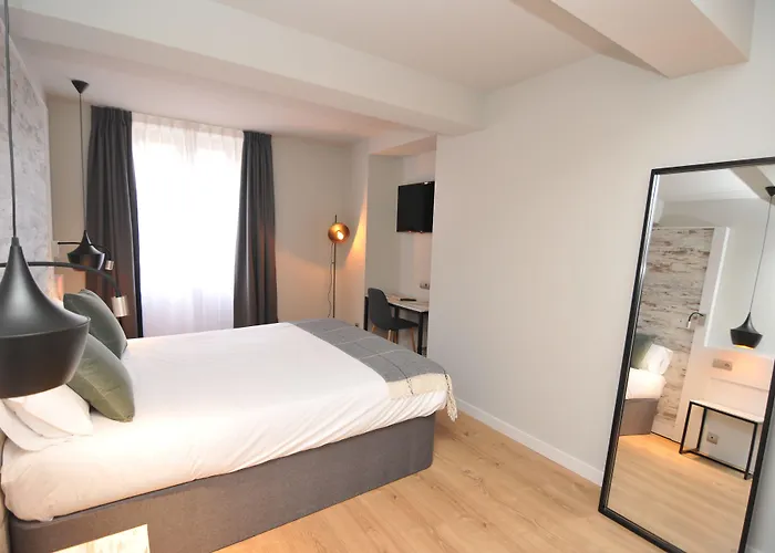 Cims De Hotel 3*