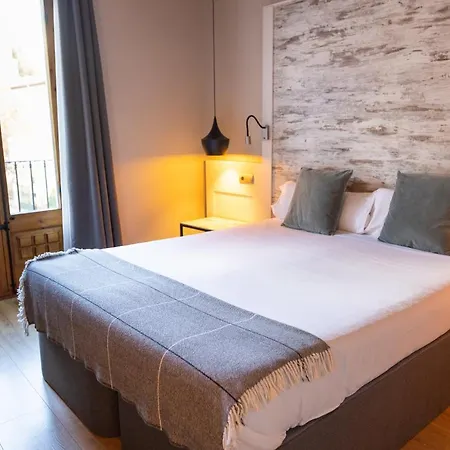 Cims De Hotel 3*